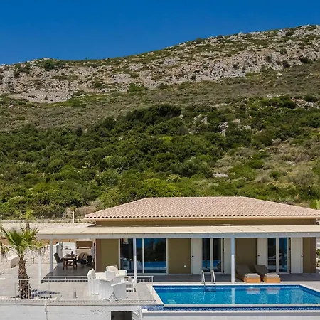 Villa Saint Nicholas 5 *